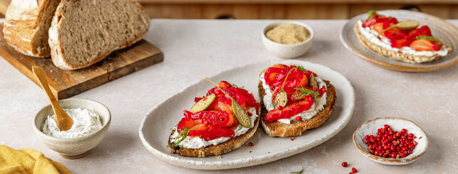 Recipe for Gravelax salmon tartine - La Perruche